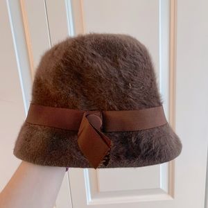Vintage 1940s winter hat from England